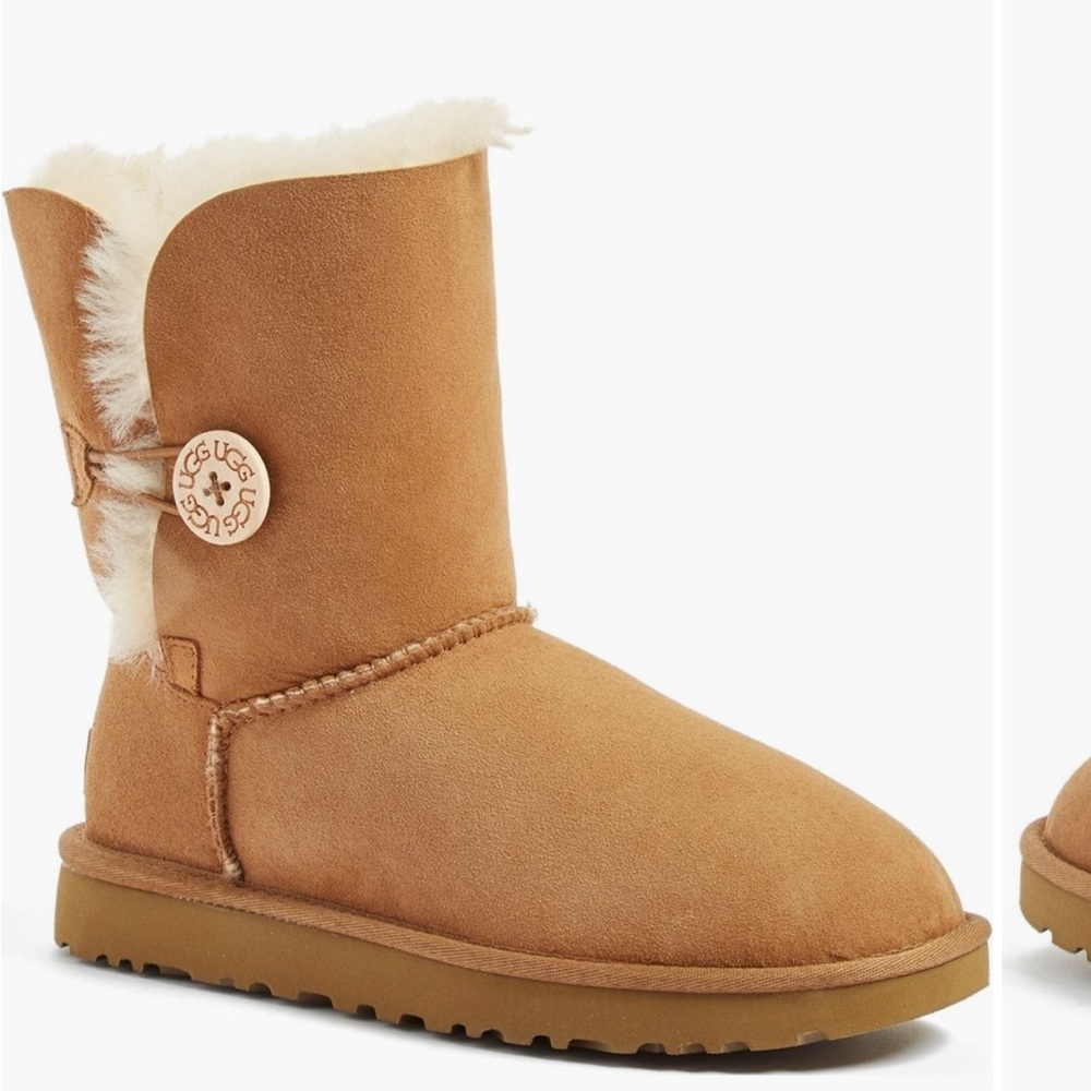 UGG Bailey Button II Boot in Chestnut Suede